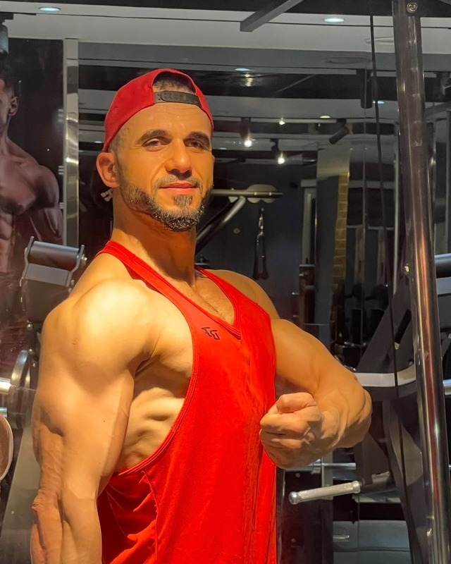 المدرب محمد حمدان