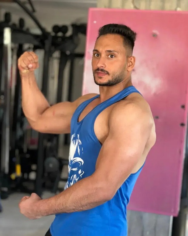 المدرب عطا صقر